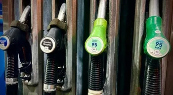 Litro de gasóleo deve subir 4 cêntimos e gasolina descer 6 na próxima semana