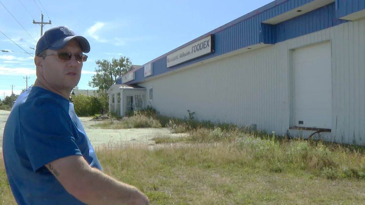 The eyesore next door: N.L. man fighting for action on derelict grocery store