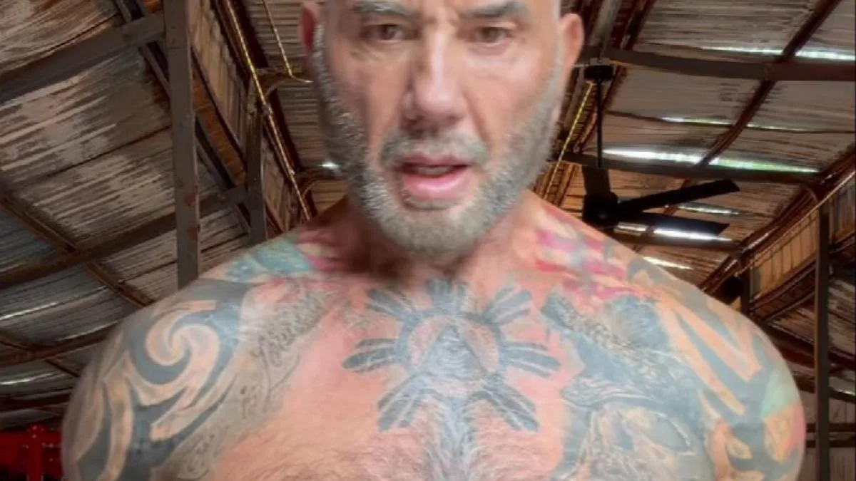 Dave Bautista reveals hulking body transformation before God of War role