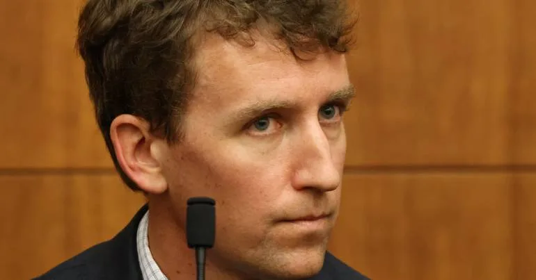 Ex-marido de Clancy "perdoou-a". "Fiz o melhor que podia"