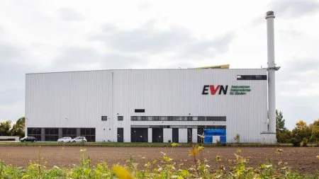 EVN kauft BayWa Mobility Charging und steigt in deutschen Lademarkt ein
