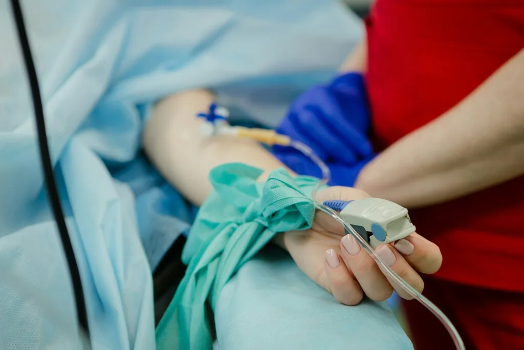 Europa ha dado luz verde al mayor avance contra el cáncer de páncreas en décadas. Su llegada a España es aún una incógnita