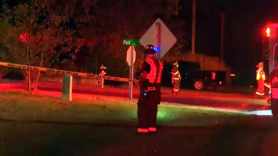 Wisconsin plane crash kills 5 adults, child as authorities probe final communications with air traffic control