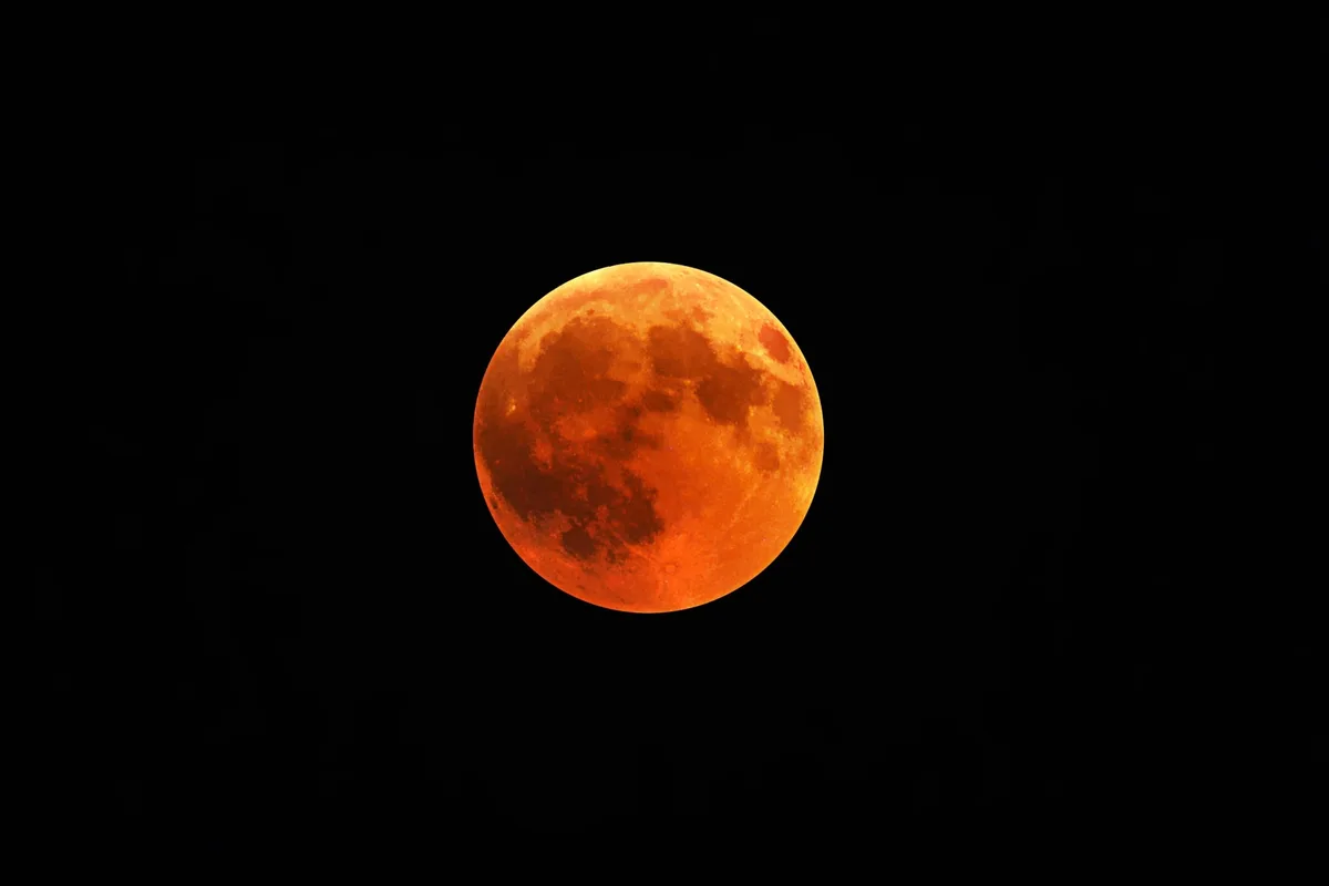 Eclipse lunar 2026, EN VIVO: hora, así se puede ver en la Argentina y las fases minuto a minuto