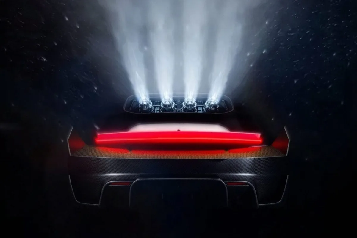 1 000 km d’autonomie et fusées à gaz froid : l’incroyable Tesla Roadster officiellement présentée le 1er octobre
