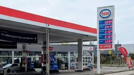 Ökonomen kritisieren Tankrabatt und Spritpreisdeckel