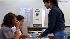 Por que mulheres e homens votam cada vez mais diferente — e como isso pode definir eleição entre Lula e Flávio Bolsonaro