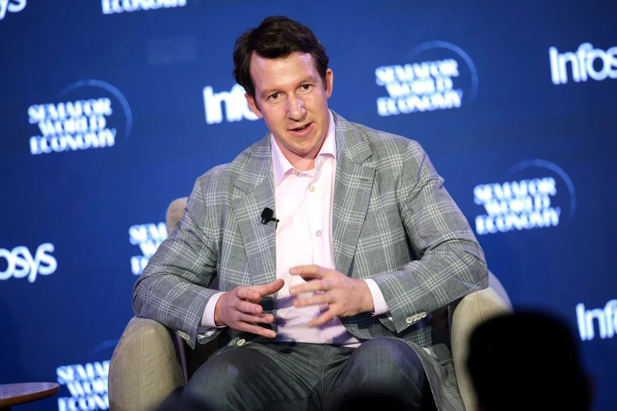 Anthropic billionaire cofounder Jack Clark studied literature, not code—and says liberal arts degrees will win in the AI age
