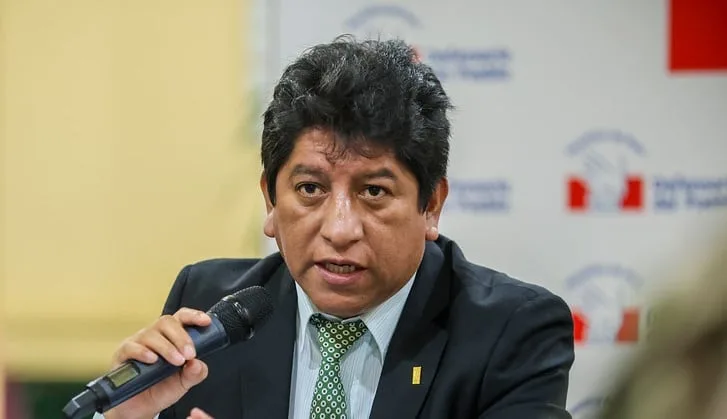 Josué Gutiérrez en la mira: Bancadas de oposición en el Senado oficializan pedido para removerlo