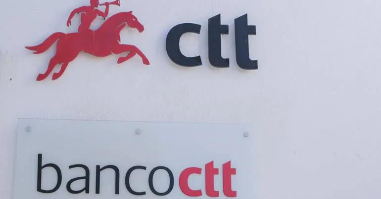 CTT passam a deter 3,45% do capital