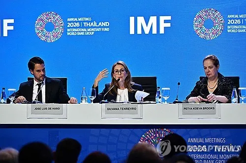 IMF "선진국 재정적자 GDP의 5.2%…코로나 이후 최대"