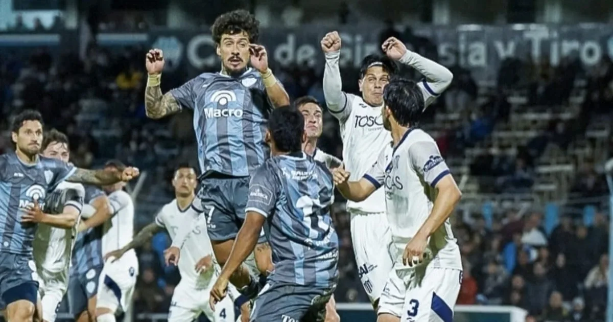 Punto inteligente para Tristán Suárez en Salta: igualó 0-0 con Gimnasia y Tiro y sigue firme en la cima