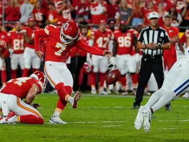 Mahomes and Walker shine, Butker hits winning 40-yarder as Chiefs beat Colts 33-30 in OT
