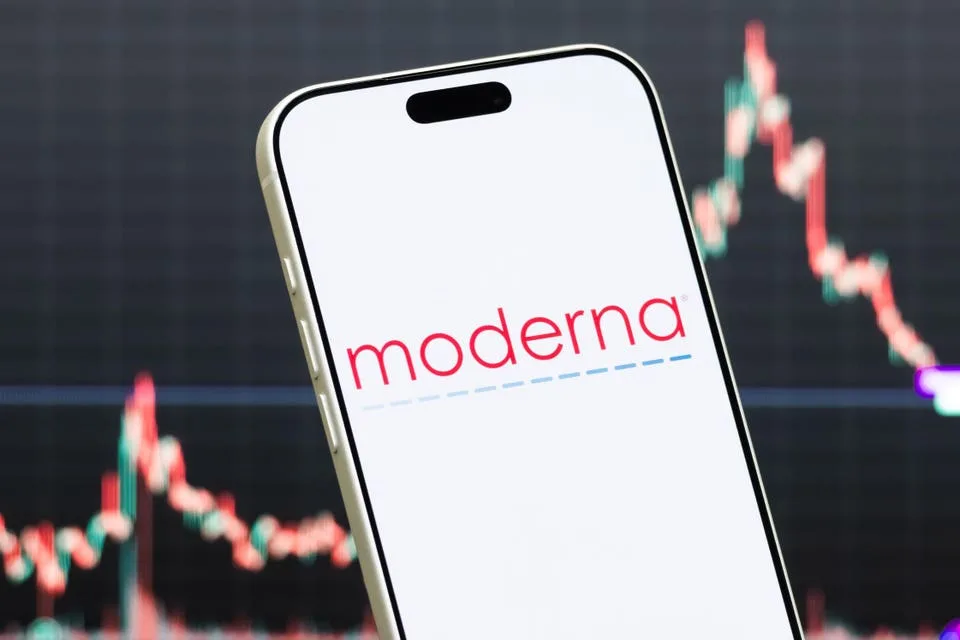 Moderna Stock Plunges 25%—Wiping Out $18 Billion After Historic Cancer Vaccine Breakthrough