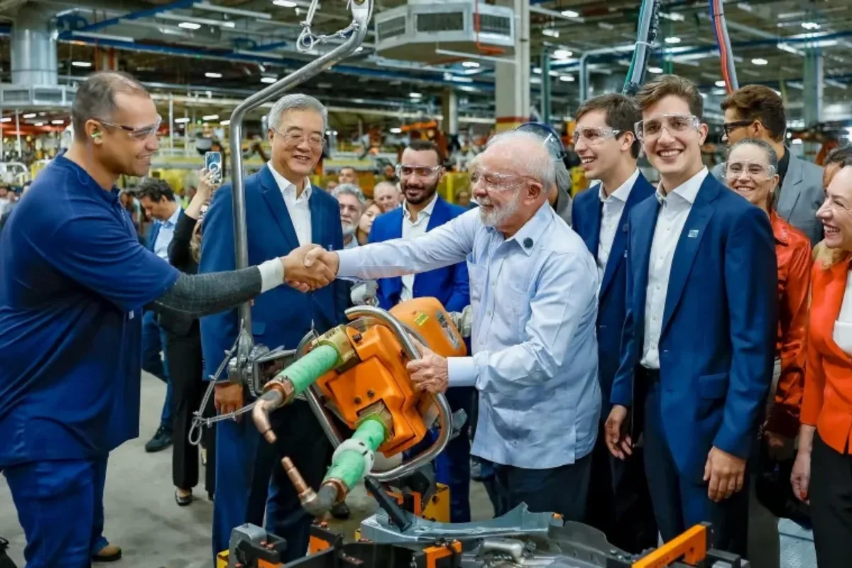 A “blusinha” que virou saia justa para Lula no setor produtivo