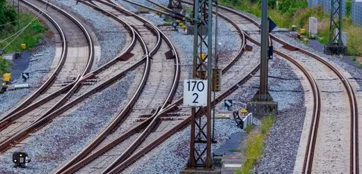 Berlin-Hamburg: Bahnstrecke erneut für Restarbeiten gesperrt