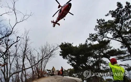 "국립공원 조난사고 구조 78％는 '비법정 탐방로'서 발생"