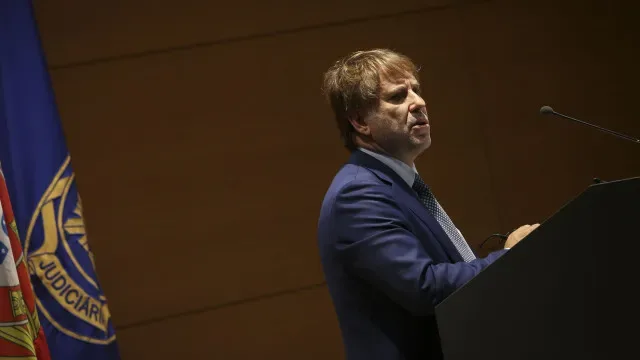 PS pede audição urgente de Luís Neves e de ex-secretário-geral do MAI