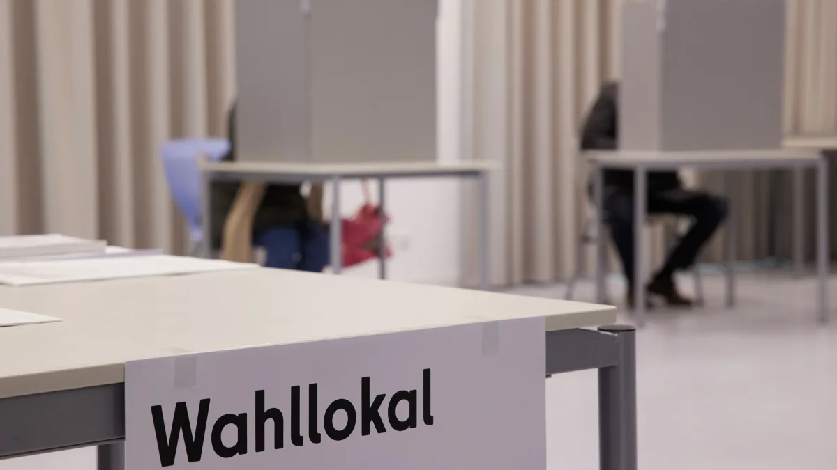 Deutschland-Liveblog: Wahllokale in Berlin und Mecklenburg-Vorpommern geöffnet