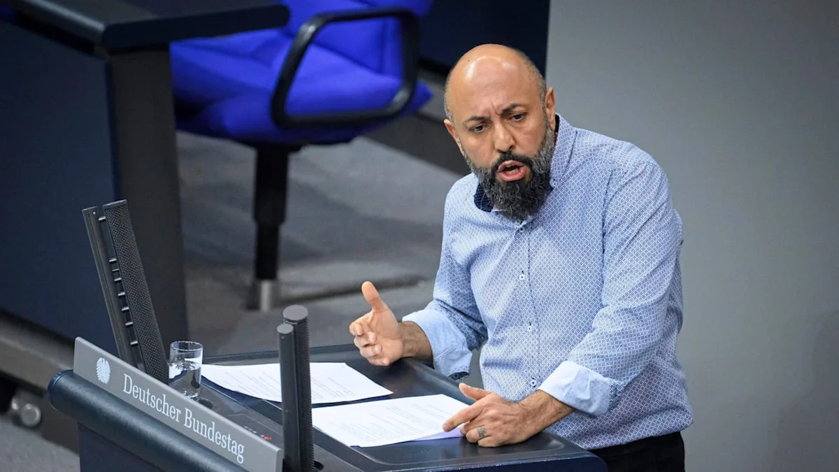 Linkenabgeordneter Koçak erklärt sich für Chat mit Clanmitglied