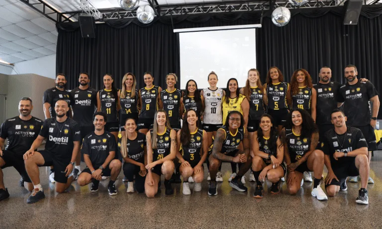 Praia Clube vence clássico no tie-break e é campeão do Mineiro feminino