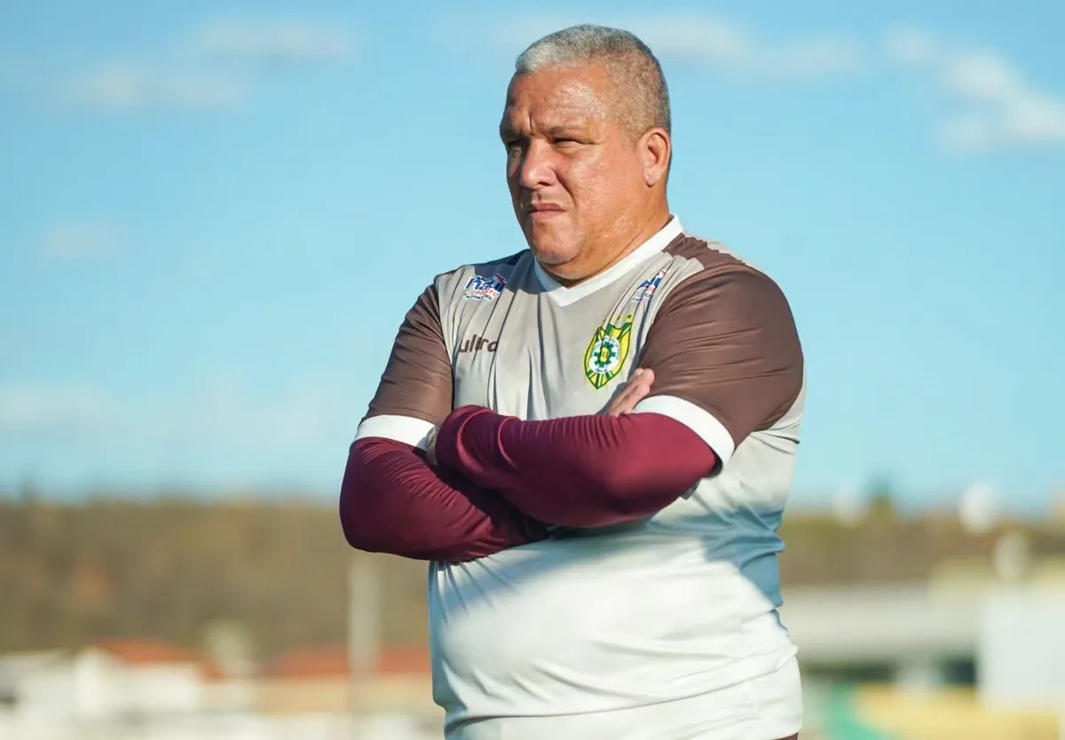 Givanildo prega foco no Flamengo-PI, e Picos deve ter três desfalques para última rodada da Série B