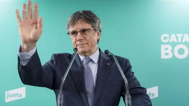 Puigdemont dice que recorrerá Catalunya para decidir su futuro cuando se le aplique la amnistía