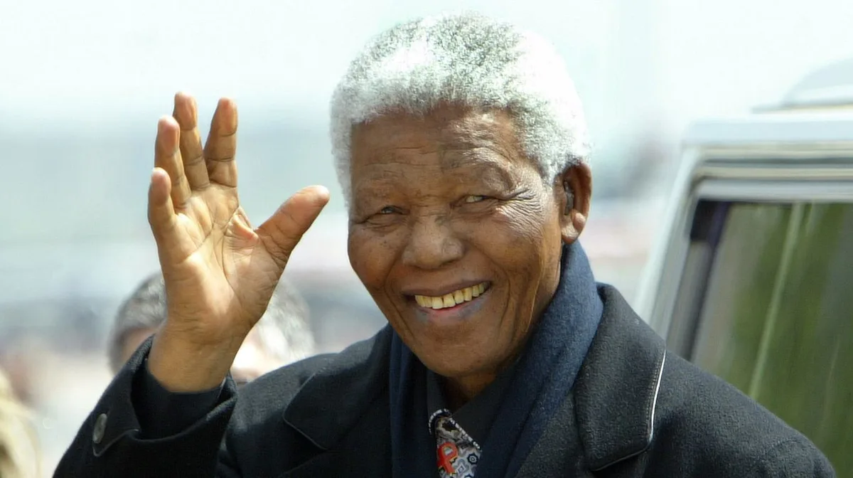 Nelson Mandela: “Aprendí que el coraje no era la ausencia de miedo, sino el triunfo sobre él”