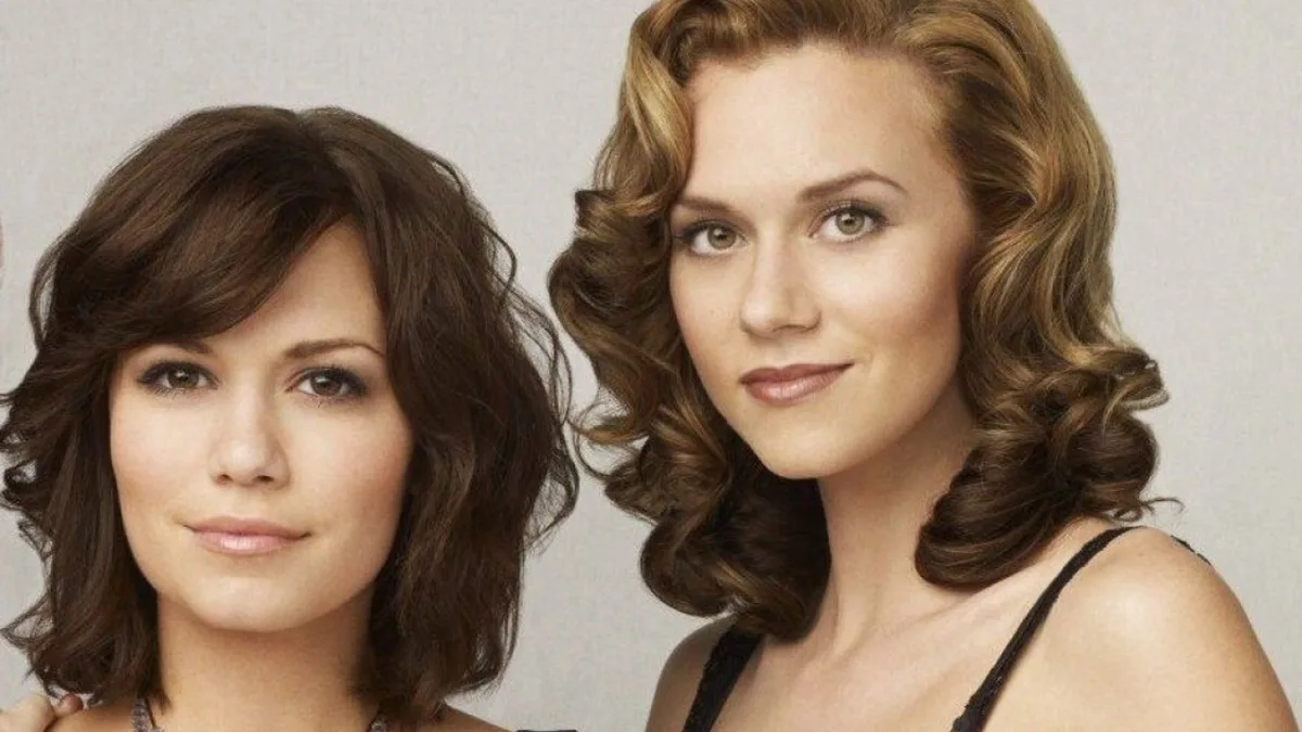 Les Frères Scott : le reboot menacé par une dispute entre les stars de la série ? Bethany Joy Lenz répond