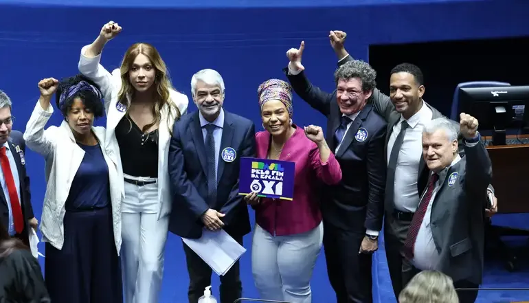 Fim da escala 6×1 é uma conquista do povo, não de oportunistas