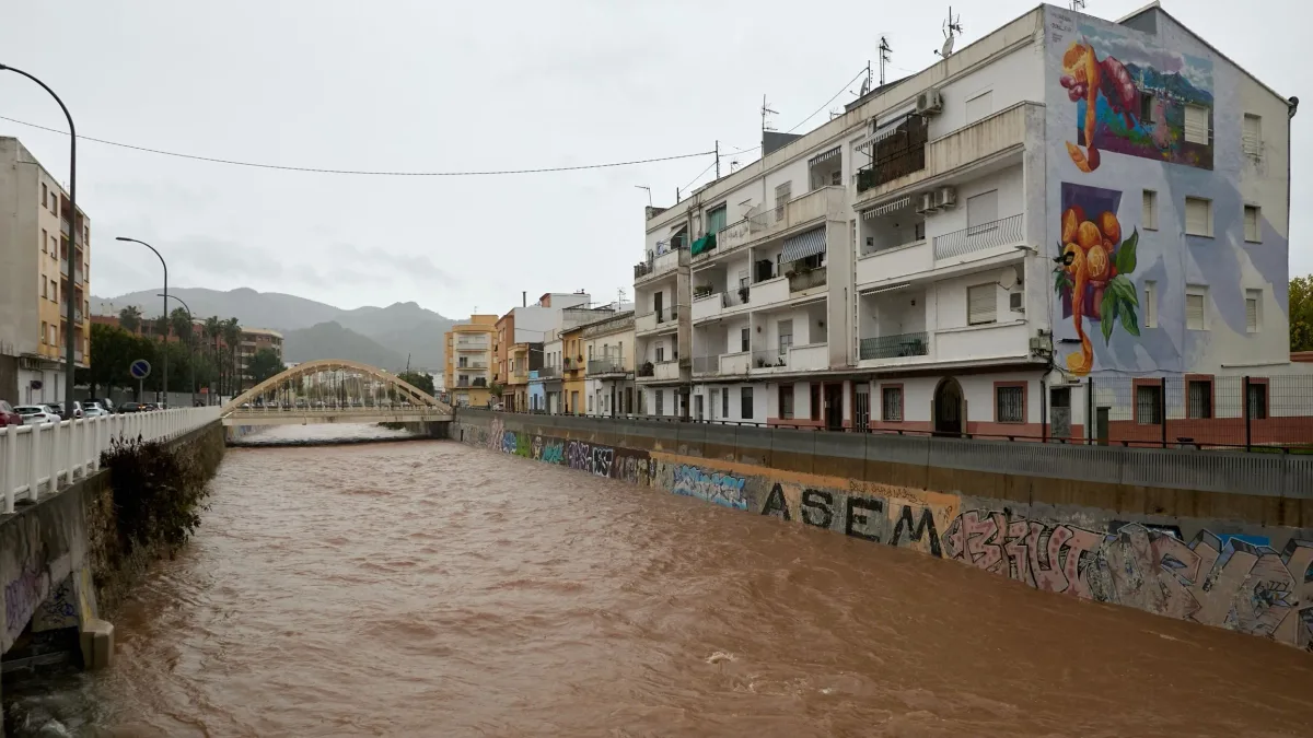 Regenflut in Spanien: Mehr als 700 Liter pro Quadratmeter