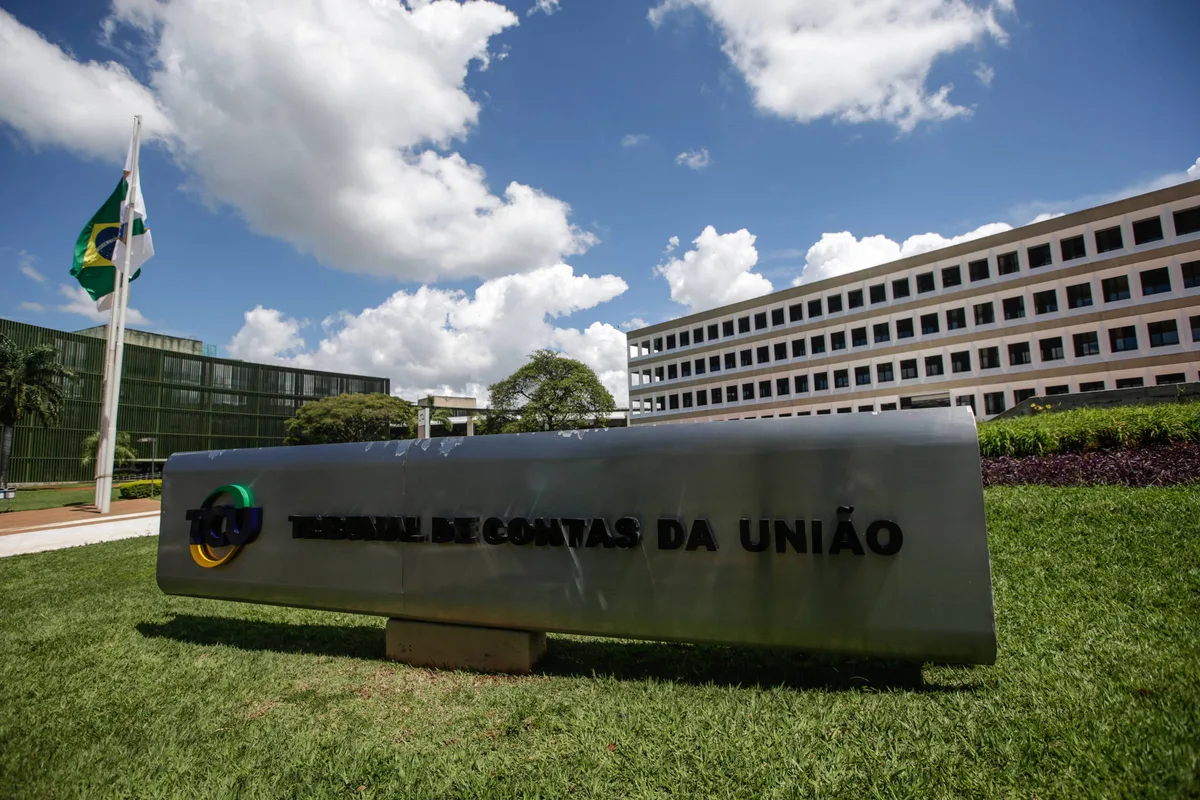 TCU suspende uso de dinheiro esquecido para garantir operações do Novo Desenrola