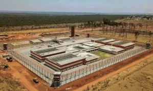 Bloqueio de celulares nos presídios fica mais ágil após decreto do governo federal