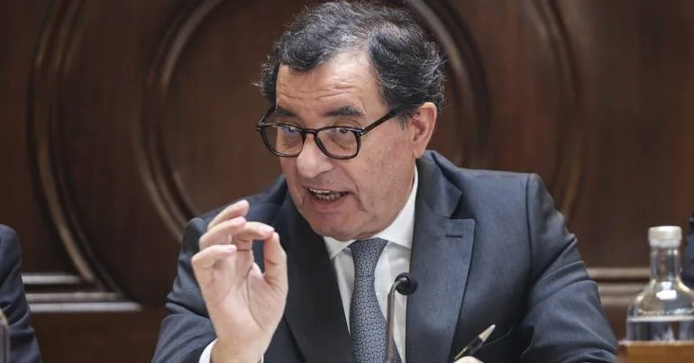 "O PRR está totalmente concluído", garante Castro Almeida
