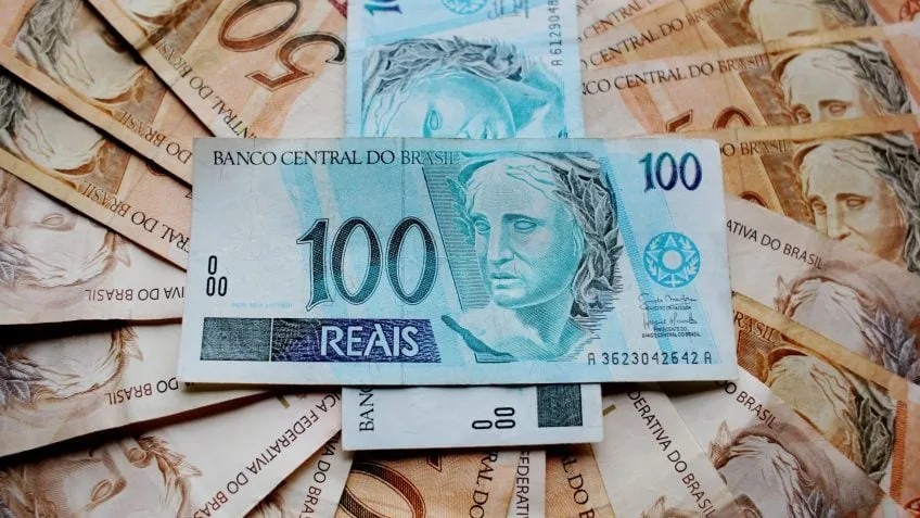 Mercado eleva projeção de deficit primário para R$ 59,1 bi em 2026