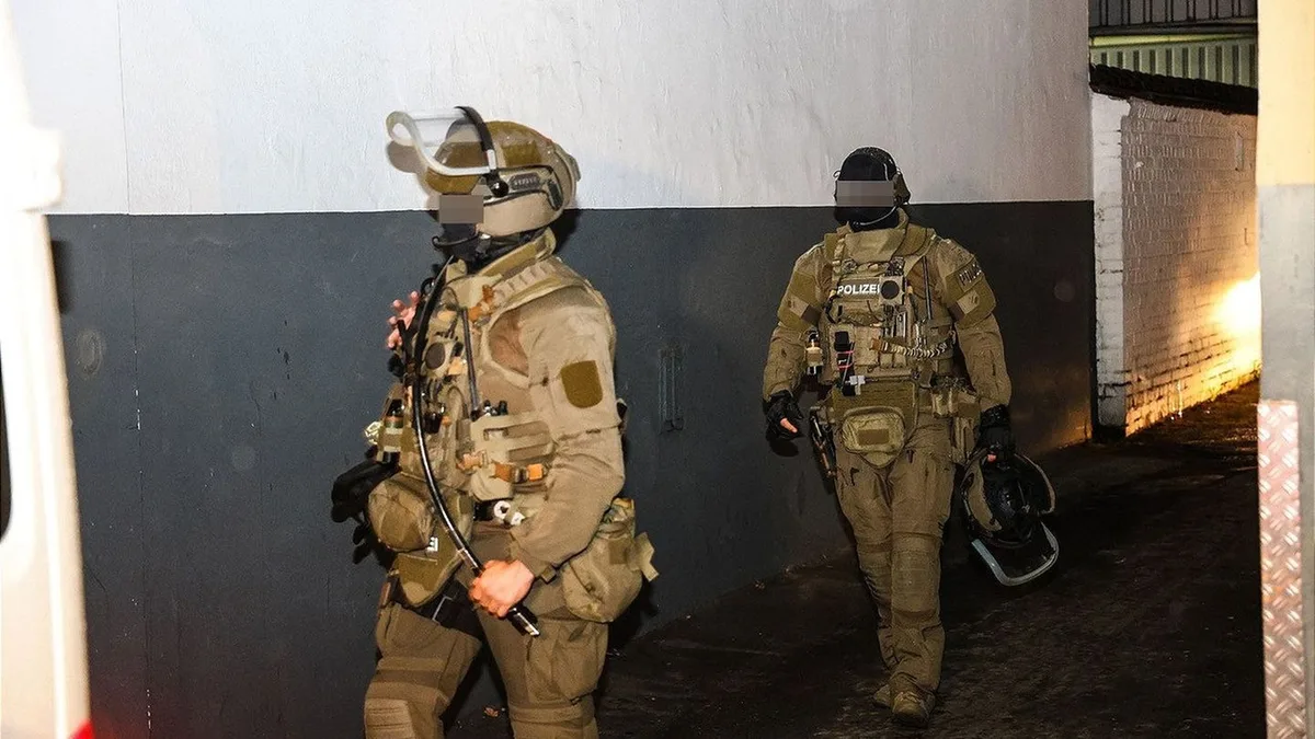 Terrorverdacht?: Gefährdertrio soll Anschlag geplant haben - GBA prüft Fall