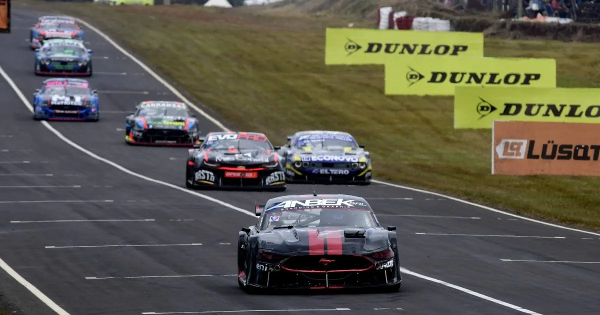 TC Pista: Antón y Ochoa se visten de candidatos y darán pelea en la Copa de Plata