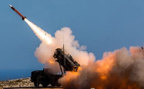 EU bombardea de nuevo objetivos en Irán; ataque llega tras intentos iraníes contra buques en Ormuz, alega
