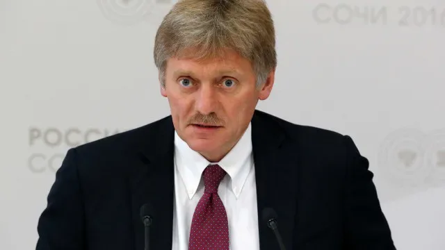 Kremlin responde a Le Pen: "Rússia não representa uma ameaça para França"