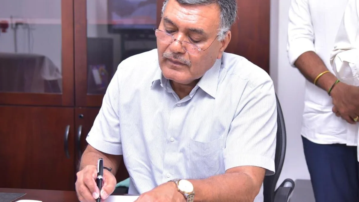 Dinesh Kumar takes charge as 12th PRC Chairman