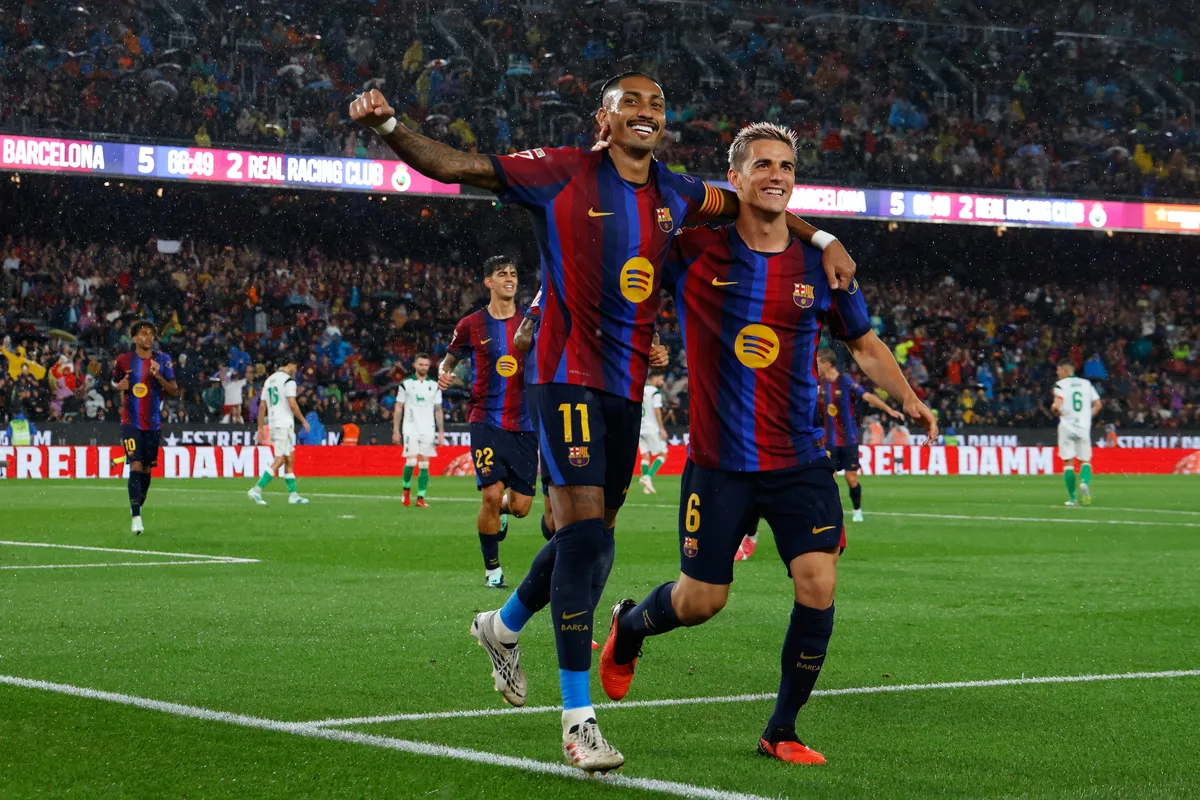 Siete goles al Racing en otro festival de un Barça imparable