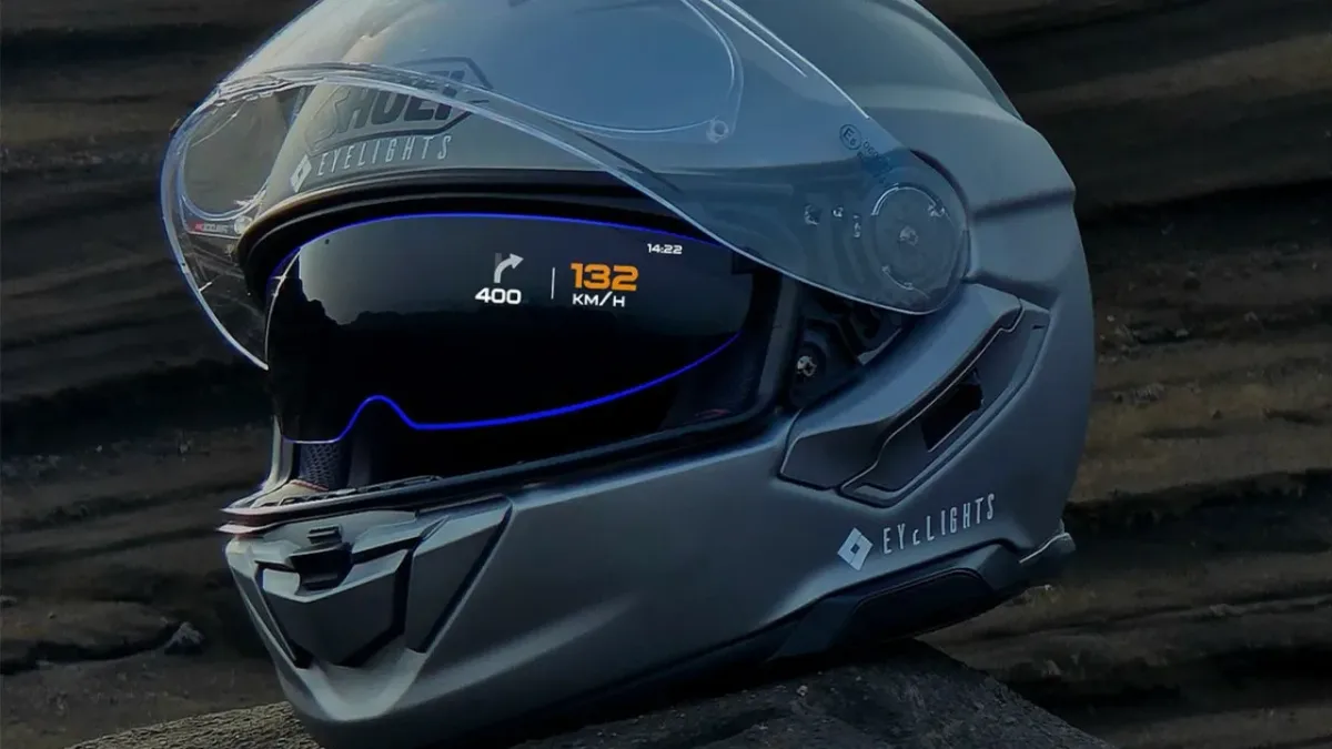 Capacete Shoei GT-Air 3 Smart de US$ 1.500 projeta GPS e velocidade a três metros de distância focal com Nano-OLED de 5.000 nits, comandos de voz, intercomunicador universal e bateria superior a dez horas