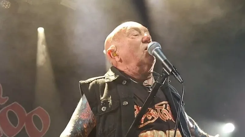 Angry Anderson hospitalised after cardiac arrest