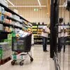 Volume de negócios no comércio cresce 2% em julho