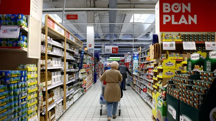Frankreich: Brände und verdorbene Lebensmittel – Cyberangriff auf französische Supermärkte
