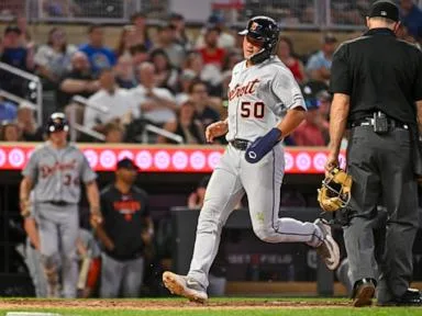 Torkelson homers to start 5-run 12th, Tigers top Twins 11-6