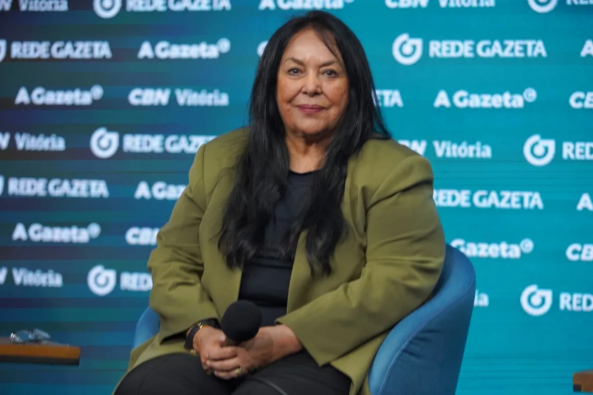 Rose defende cassação de ministros do STF e reforma do Judiciário