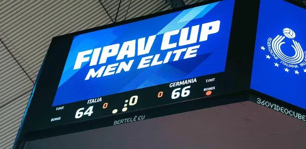 Jogo de vôlei tem set de 1h30 e 130 pontos, e quebra recorde mundial