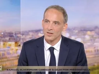 Présidentielle 2027 : Raphaël Glucksmann annonce sa candidature, en passant par la primaire des sociaux-démocrates