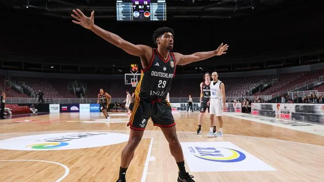 Basketball: Syntainics MBC holt Kostja Mushidi für drei Monate